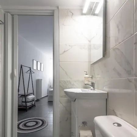 Modern Near Downtown Apartment Heraklion (Crete)